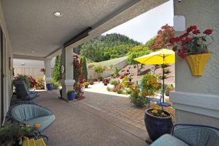 Single Family Residence,  Rolling Hill court, Cloverdale, CA 95425 - 30