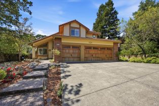 Single Family Residence, 9607 Montez Ct, Windsor, CA  Windsor, CA 95492