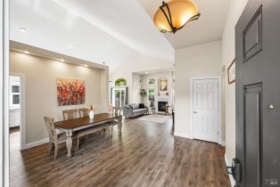 Single Family Residence, Starbuck avenue, Santa Rosa, CA 95409 - 5