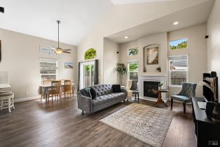 Single Family Residence, Starbuck avenue, Santa Rosa, CA 95409 - 9