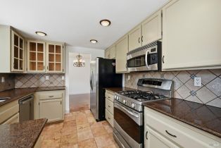 Single Family Residence,  Dartmouth way, Windsor, CA 95492 - 12