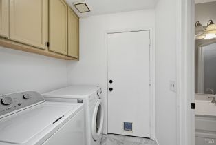 Single Family Residence,  Dartmouth way, Windsor, CA 95492 - 24