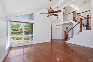 Single Family Residence,  Dartmouth way, Windsor, CA 95492 - 5