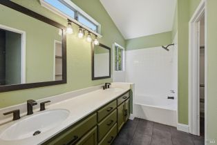 Single Family Residence,  Dartmouth way, Windsor, CA 95492 - 16