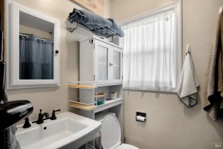 Residential Income,  Stewart street, Santa Rosa, CA 95404 - 8