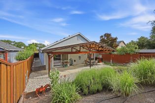 Single Family Residence,  Douglas Fir circle, Cloverdale, CA 95425 - 36