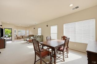 Single Family Residence,  Douglas Fir circle, Cloverdale, CA 95425 - 11