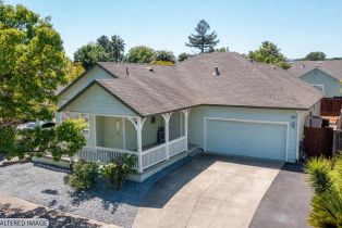 Single Family Residence,  Windsor Park circle, Windsor, CA 95492 - 2