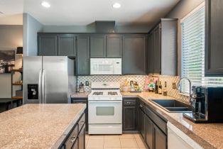 Single Family Residence,  Windsor Park circle, Windsor, CA 95492 - 9
