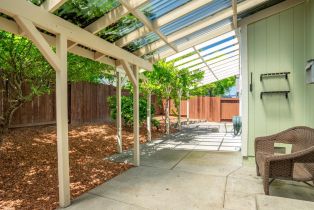 Single Family Residence,  Windsor Park circle, Windsor, CA 95492 - 25