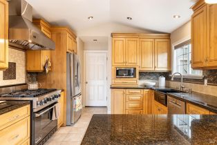Single Family Residence, Anita court, Napa, CA 94558 - 4