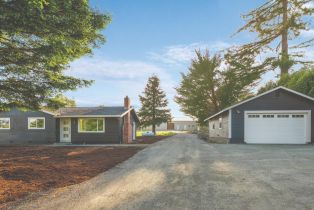 Single Family Residence, 6370 Bloomfield Rd, Petaluma, CA  Petaluma, CA 94952