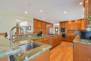 Single Family Residence,  Vinecrest road, Windsor, CA 95492 - 13