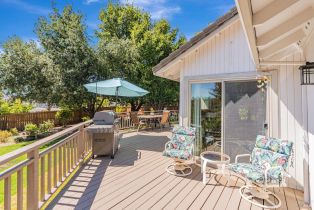 Single Family Residence,  Vinecrest road, Windsor, CA 95492 - 37