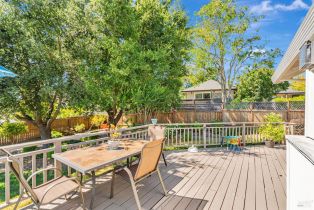 Single Family Residence,  Vinecrest road, Windsor, CA 95492 - 38