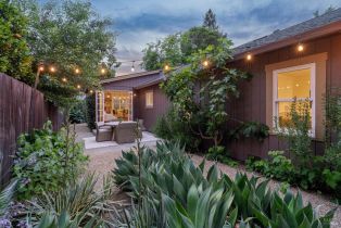 Single Family Residence, Powell avenue, Healdsburg, CA 95448 - 26