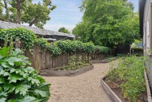 Single Family Residence, Powell avenue, Healdsburg, CA 95448 - 23