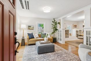 Single Family Residence, 236 Powell Ave, Healdsburg, CA  Healdsburg, CA 95448