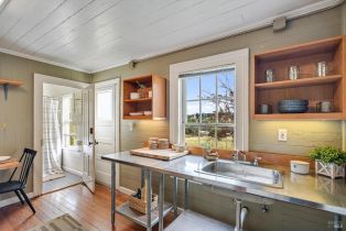 Single Family Residence, Cinnabar avenue, Petaluma, CA 94952 - 4