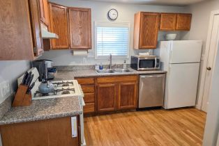 Residential Income, 152 8th street, Santa Rosa, CA 95401 - 12