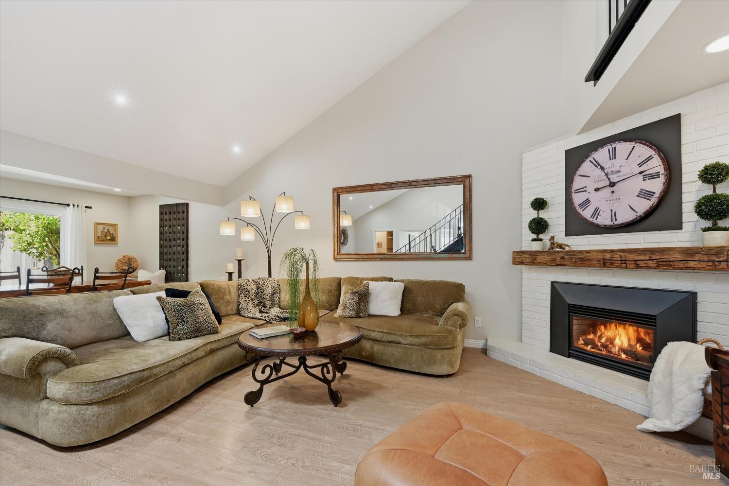 Condominium, Hidden Valley lane, Napa, CA 94558 - 1