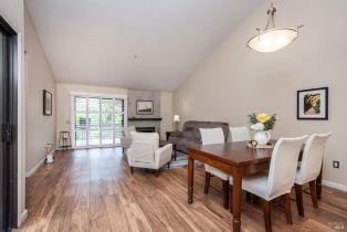 Condominium, Fountain Grove circle, Napa, CA 94558 - 15