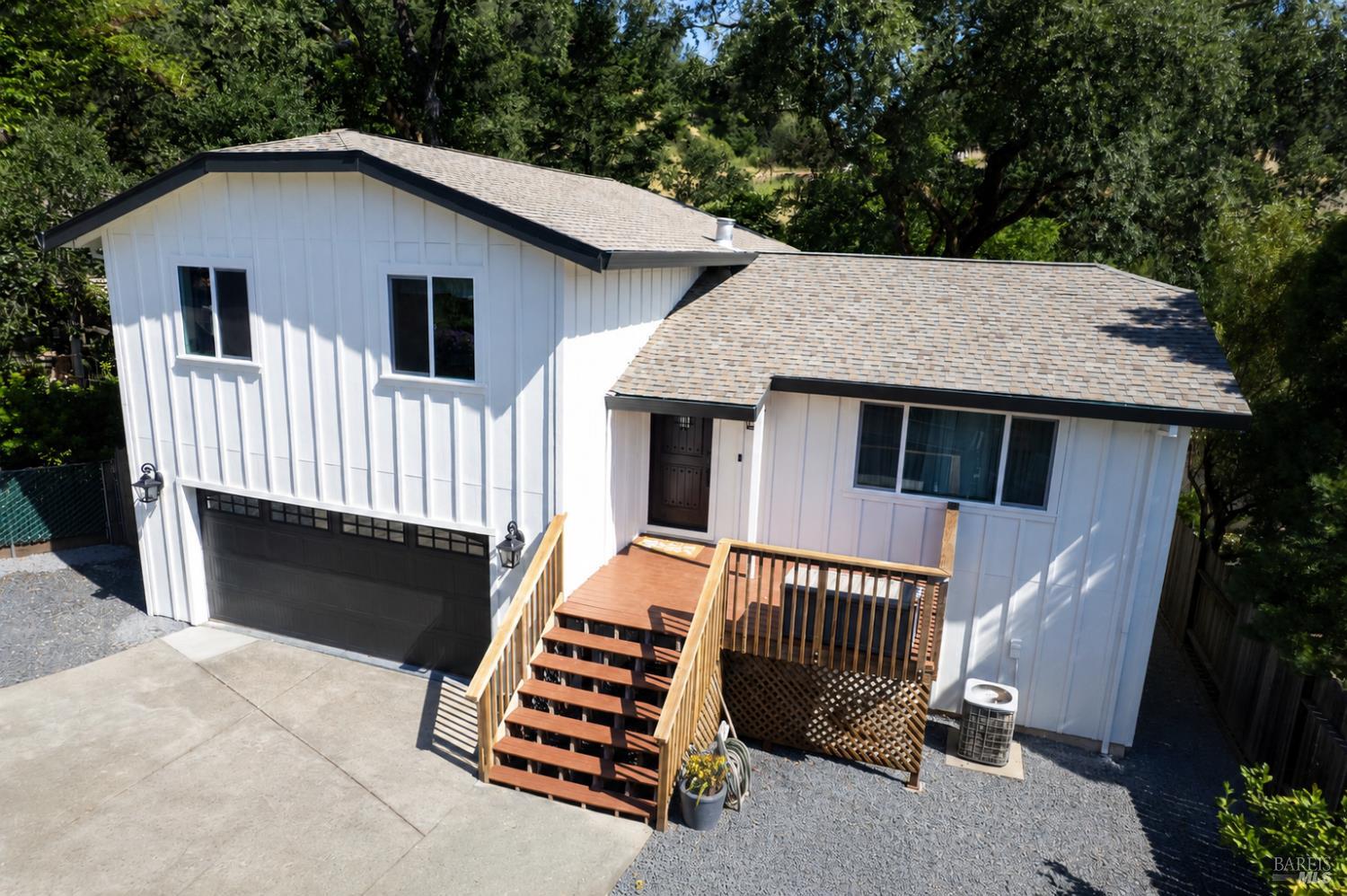 Single Family Residence, Foster court, Cloverdale, CA 95425 - 1