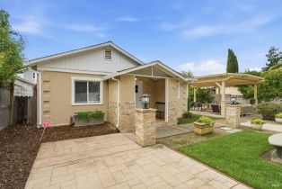 Single Family Residence, Spain street, Sonoma, CA 95476 - 4