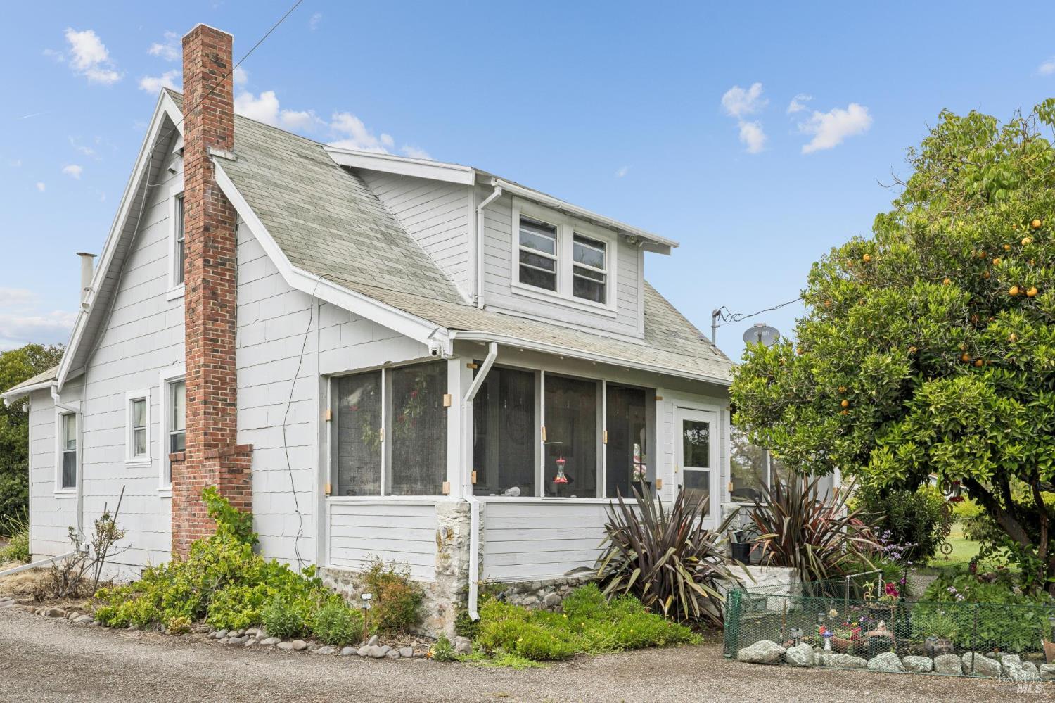 Single Family Residence, Orange avenue, Sonoma, CA 95476 - 1