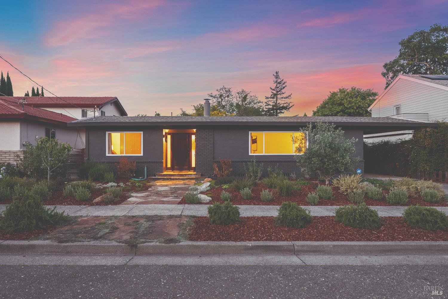 Single Family Residence, Jefferson street, Cloverdale, CA 95425 - 1