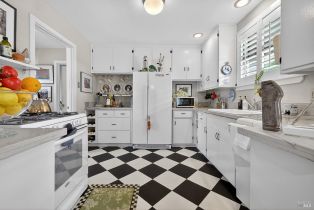 Single Family Residence, Wright street, Santa Rosa, CA 95404 - 5