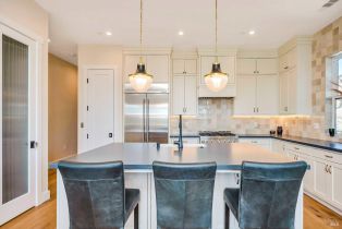 Single Family Residence, Crown Hill drive, Santa Rosa, CA 95404 - 4