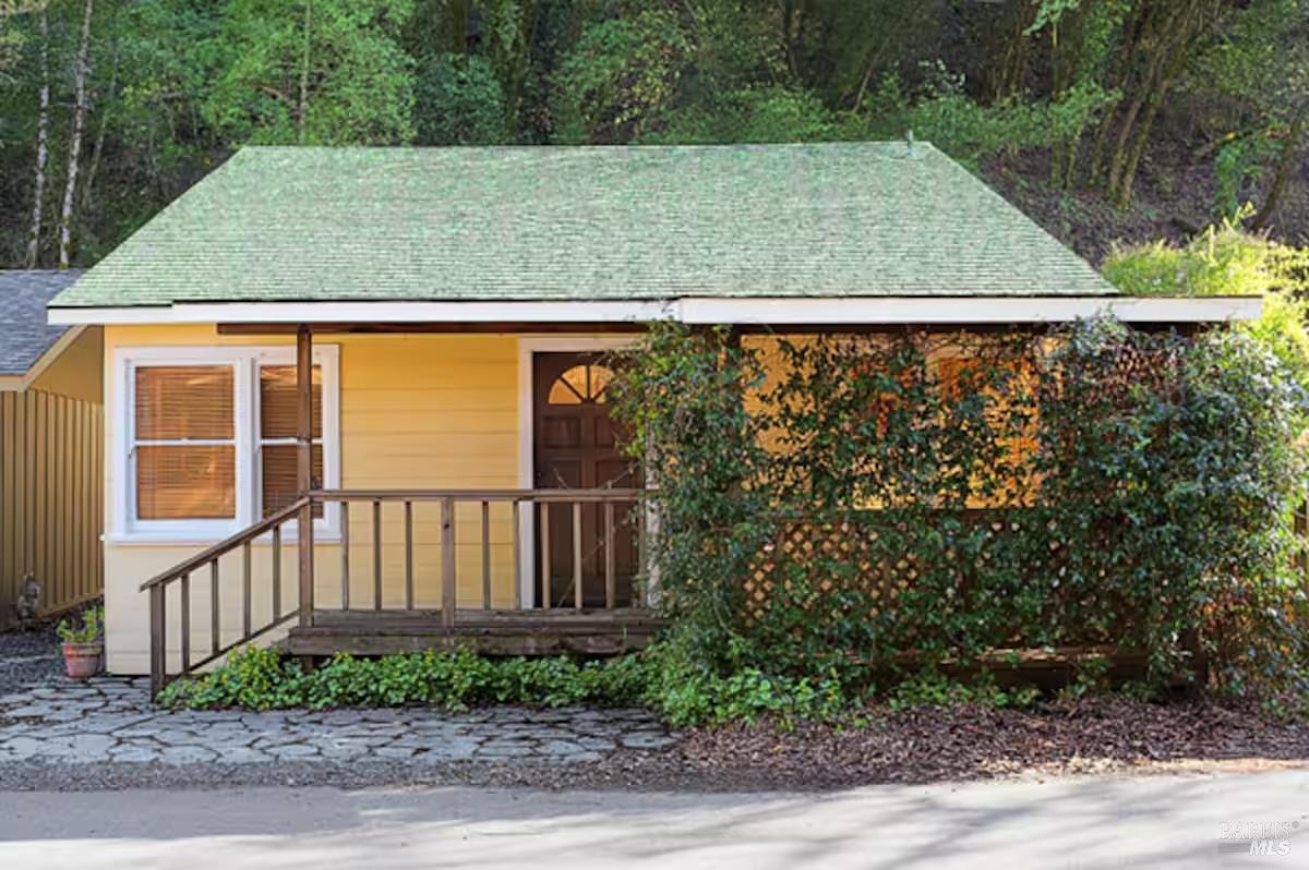Single Family Residence, Redwood drive, Healdsburg, CA 95448 - 1