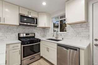 Residential Income, Old Redwood highway, Windsor, CA 95492 - 19