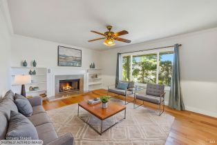 Residential Income, 178 Barrio way, Windsor, CA 95492 - 4