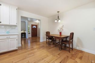 Residential Income, 178 Barrio way, Windsor, CA 95492 - 7