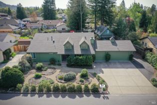 Residential Income, 180-178 Barrio Way, Windsor, CA  Windsor, CA 95492
