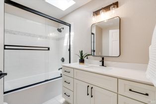 Single Family Residence, Lakewood drive, Windsor, CA 95492 - 43