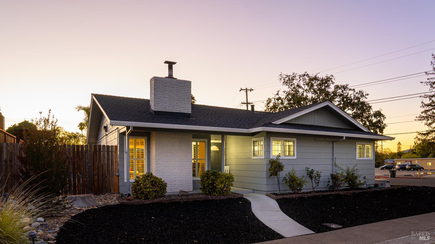 Single Family Residence, Grove avenue, Santa Rosa, CA 95409 - 1