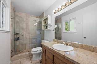 Single Family Residence, Happy lane, Sonoma, CA 95476 - 12