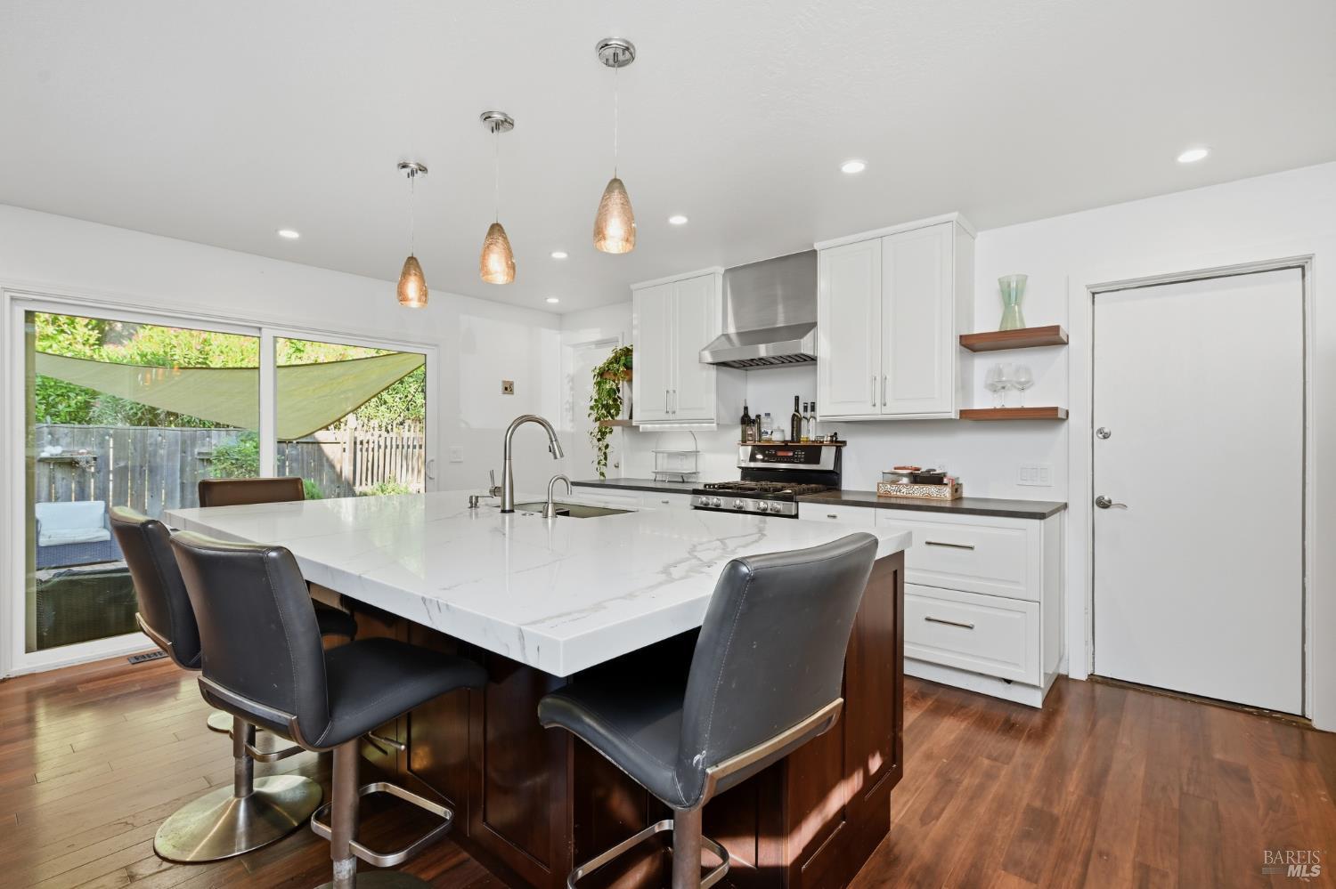 Single Family Residence, Happy lane, Sonoma, CA 95476 - 1