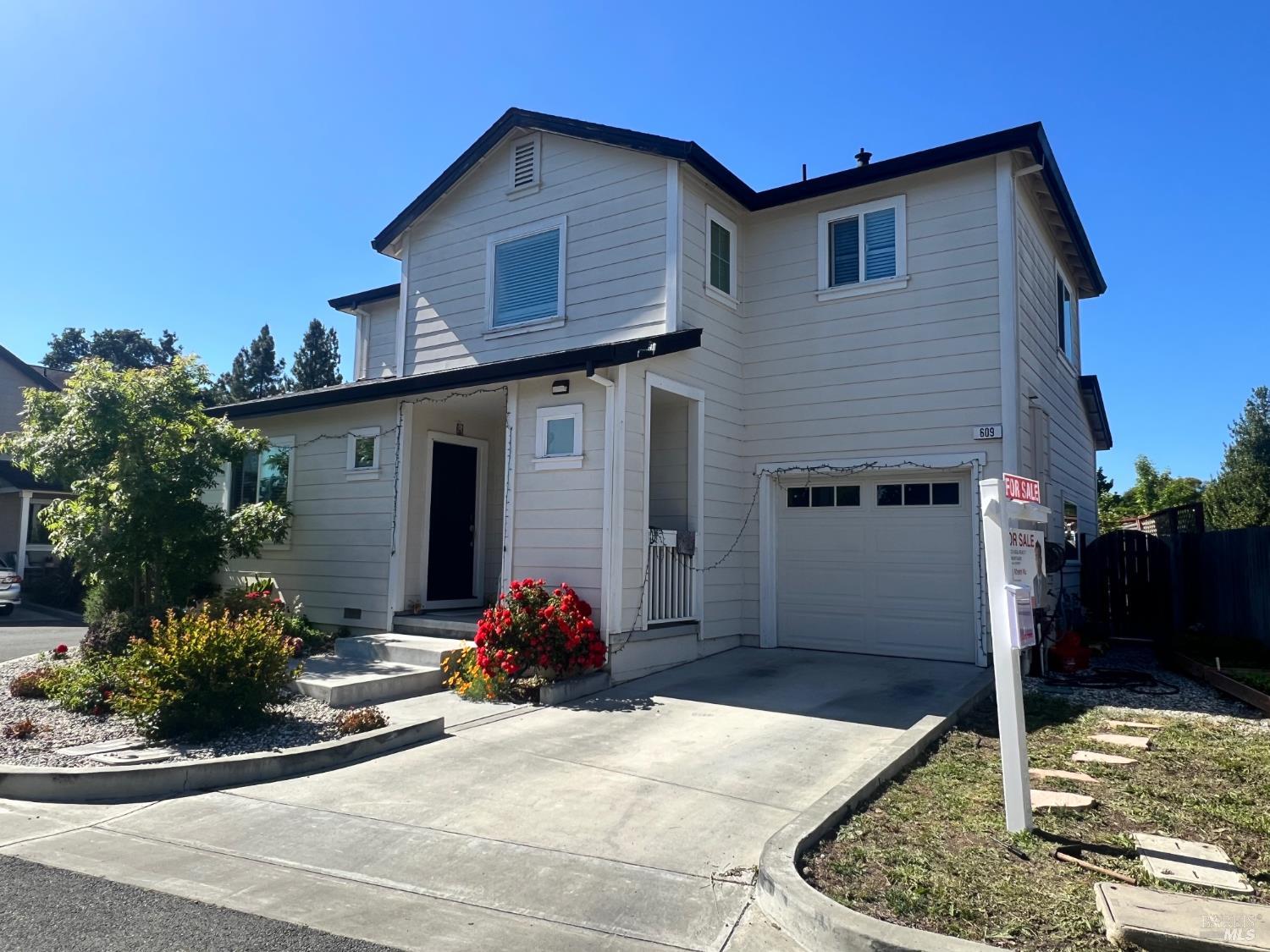Single Family Residence, Avalon lane, Santa Rosa, CA 95407 - 1