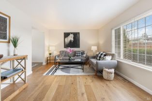 Single Family Residence, Weaverly drive, Petaluma, CA 94954 - 5