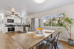 Single Family Residence, Weaverly drive, Petaluma, CA 94954 - 9