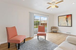 Single Family Residence, Weaverly drive, Petaluma, CA 94954 - 15