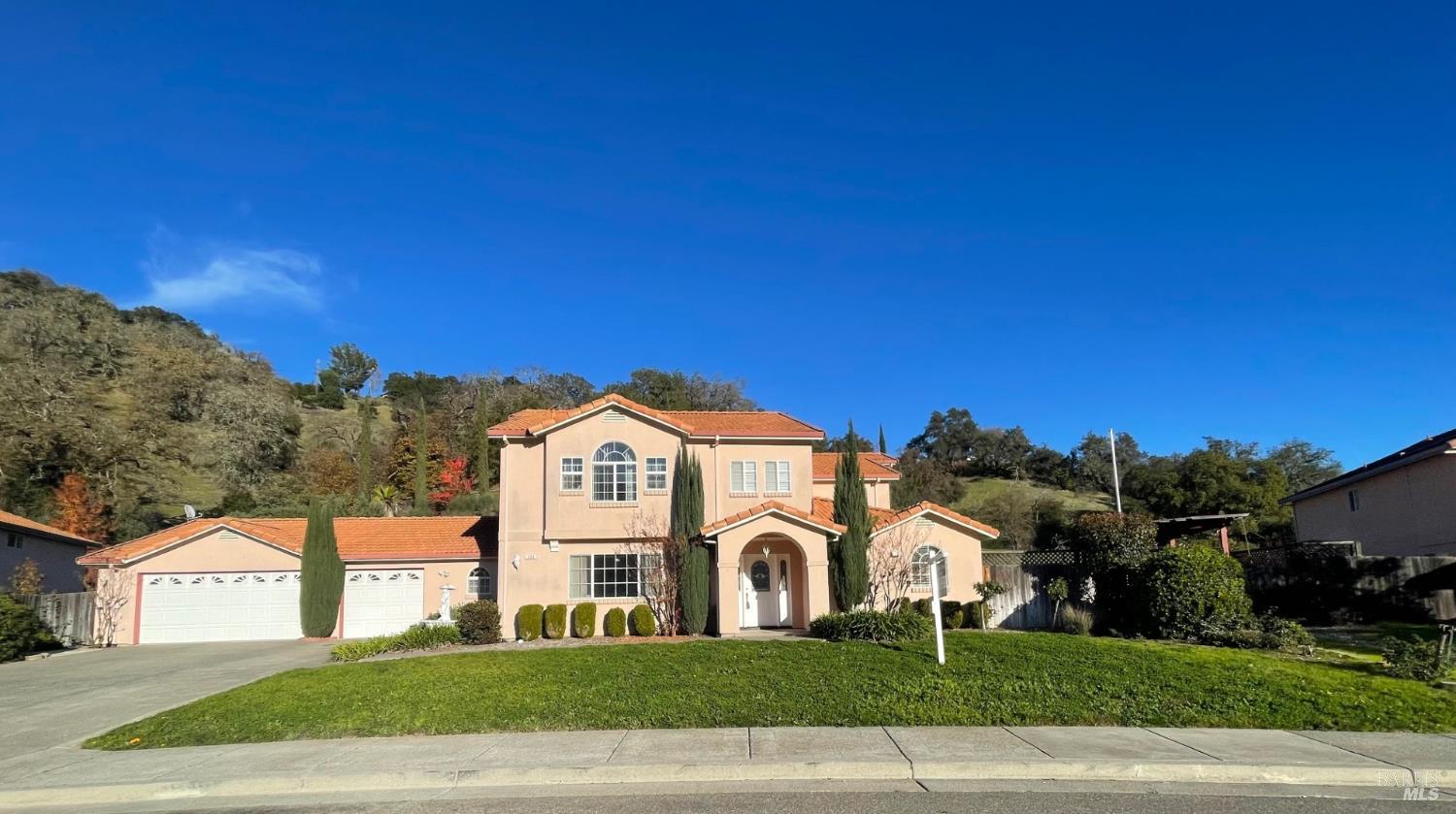 Single Family Residence, Toscana circle, Cloverdale, CA 95425 - 1