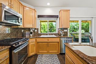 Single Family Residence,  Starr road, Windsor, CA 95492 - 17
