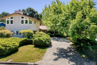 Single Family Residence, Escalero road, Santa Rosa, CA 95409 - 2