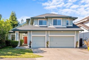 Single Family Residence, 117 Nottingham Way, Windsor, CA  Windsor, CA 95492