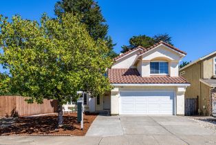 Single Family Residence, 300 Summer Rain Dr, Windsor, CA  Windsor, CA 95492